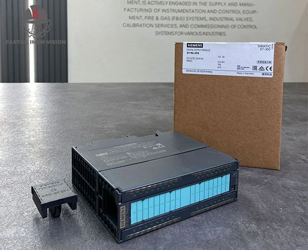 کارت خروجی دیجیتال PLC زیمنس S7-300 (مدل SM 322)